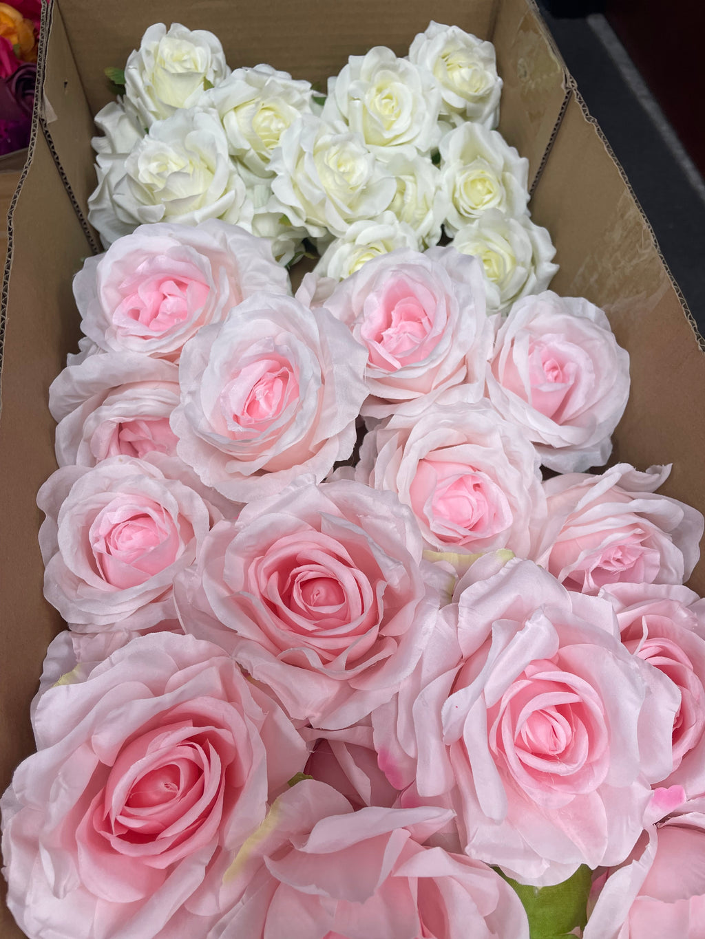 60/70 PCS Artificial Flower Heads(HS3) – Mixed Colors for Wedding & DIY Decor