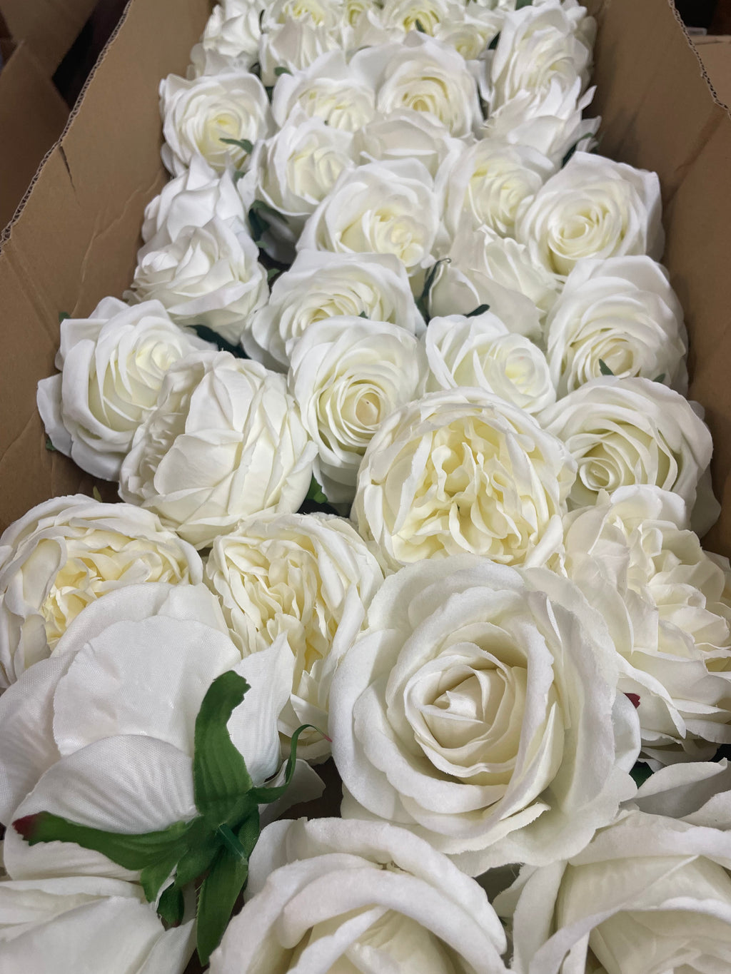 50 PCS All White Assorted Artificial Flower Heads B – Roses
