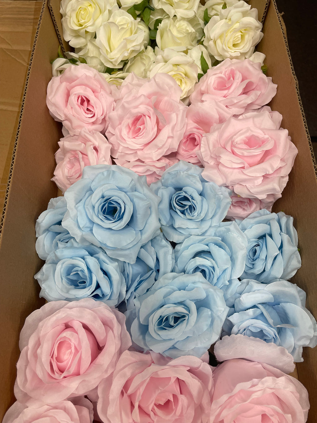 60/70 PCS Artificial Flower Heads(BS2) – Mixed Colors for Wedding & DIY Decor