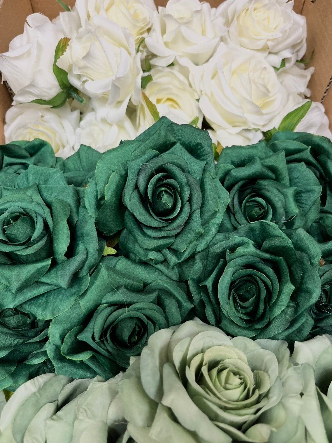 60/70 PCS Artificial Flower Heads (LU2), Mixed Colors for Wedding & DIY Decor