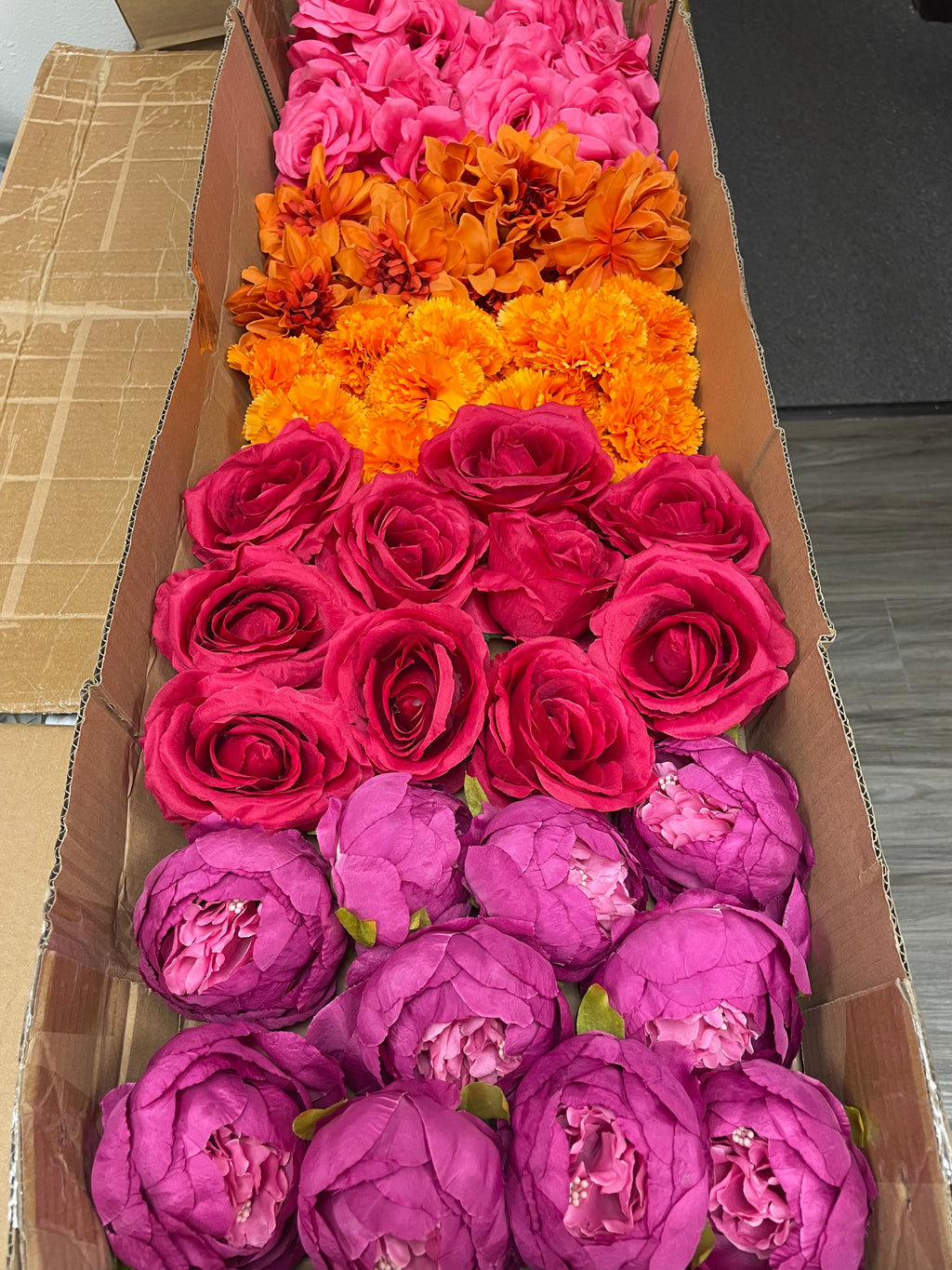 60/70 PCS Artificial Flower Heads, Mixed Colors for Wedding & DIY Decor (JS3)