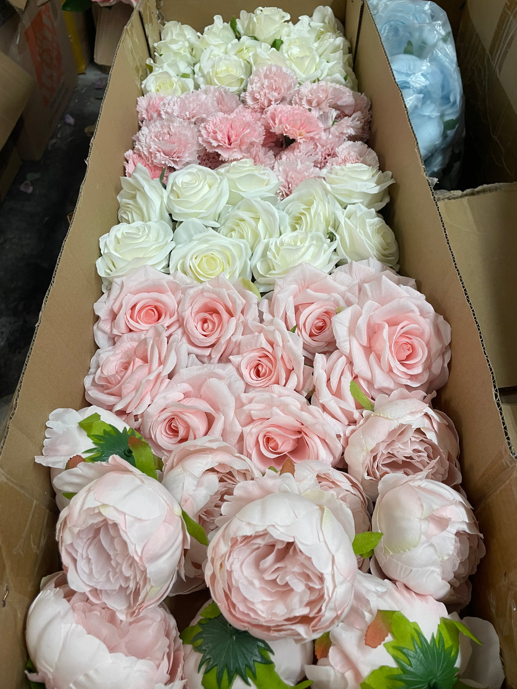 60/70 PCS Artificial Flower Heads(HS2) – Mixed Colors for Wedding & DIY Decor