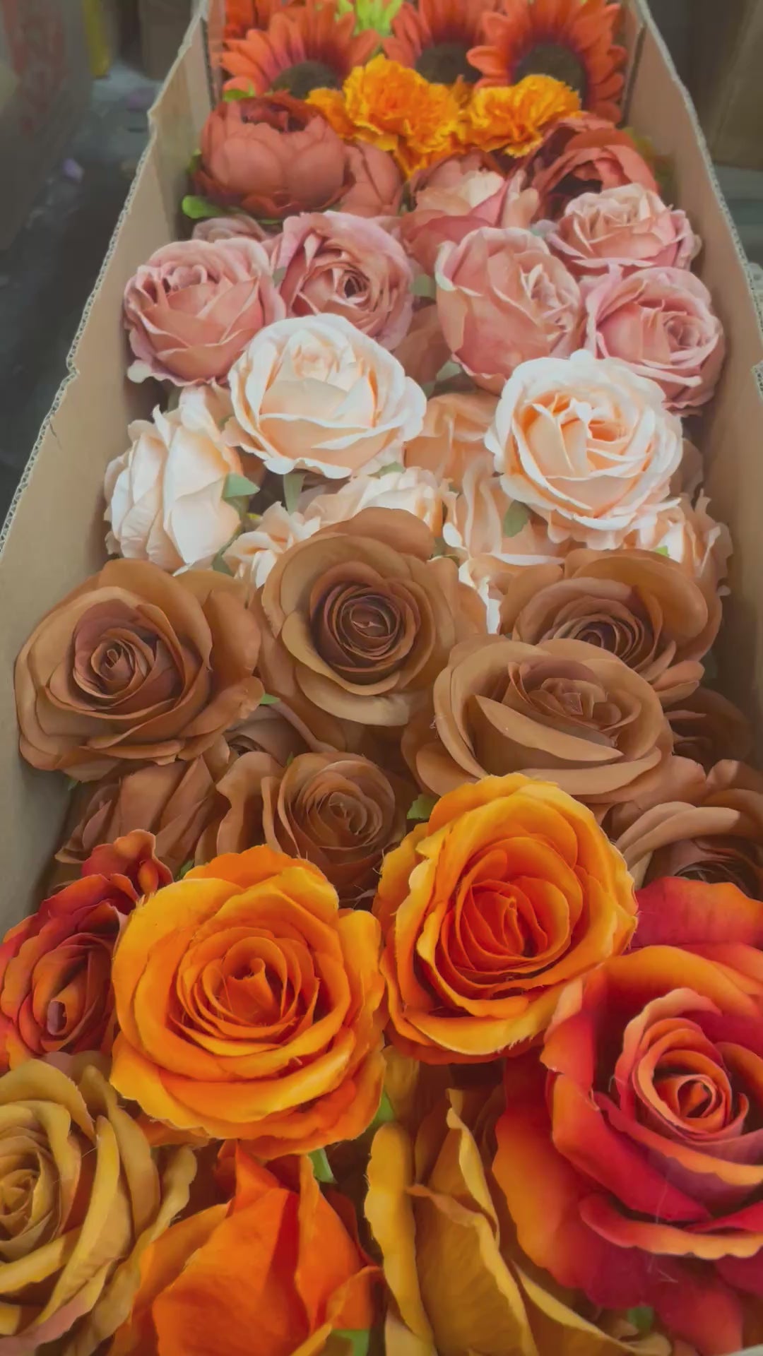 60/70 PCS Artificial Flower Heads(FS2) – Mixed Colors for Wedding & DIY Decor